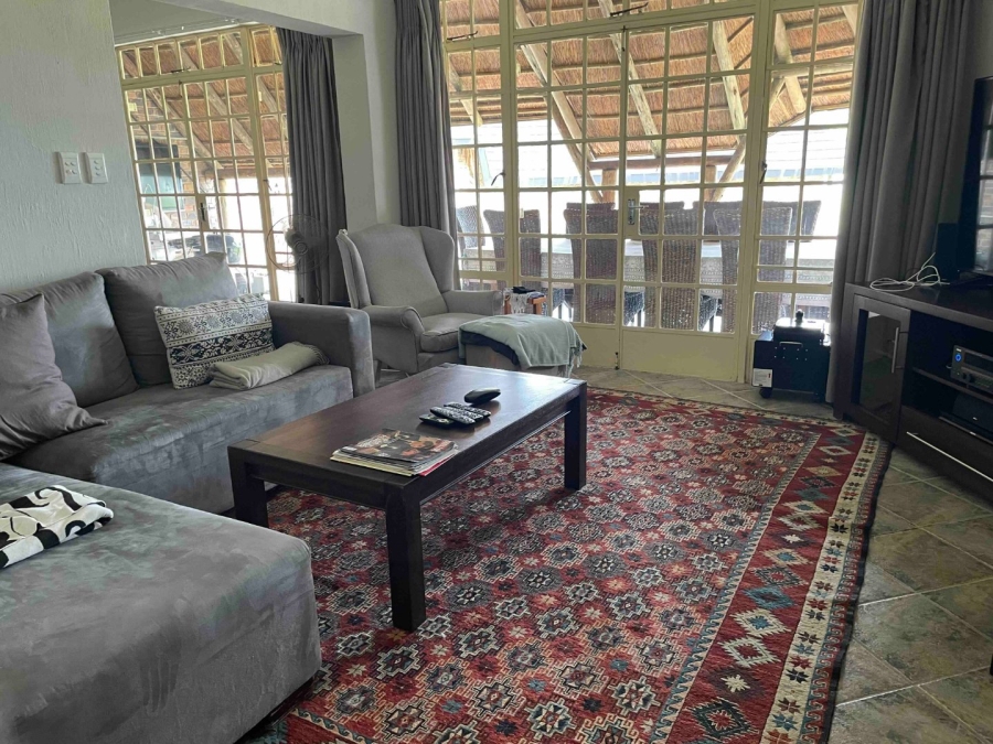 5 Bedroom Property for Sale in Oranjeville Free State